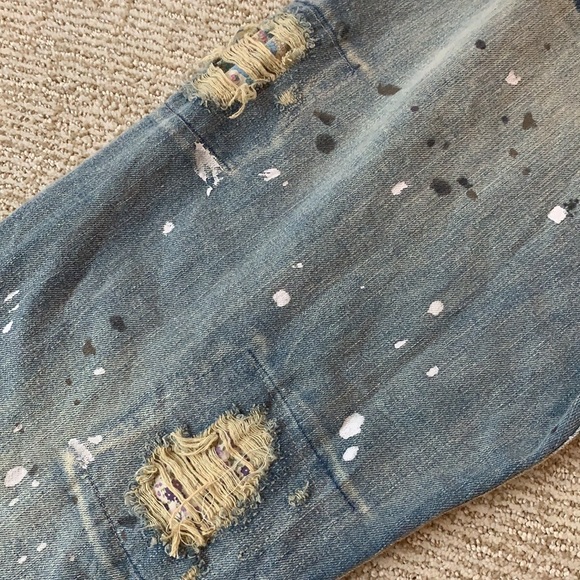 Magnolia Pearl Cotten Minor Paint Splatter Jeans - Picture 14 of 15